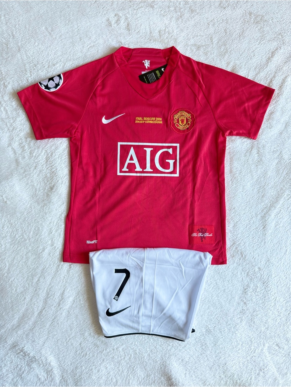 Set Retro Manchester United 2007-2008. Cristiano Ronaldo #7. Versión player